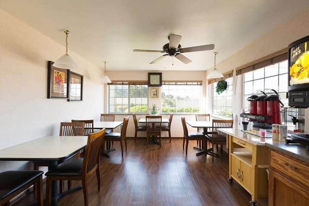Paradise Inn & Suites At Lincoln City Facilities photo